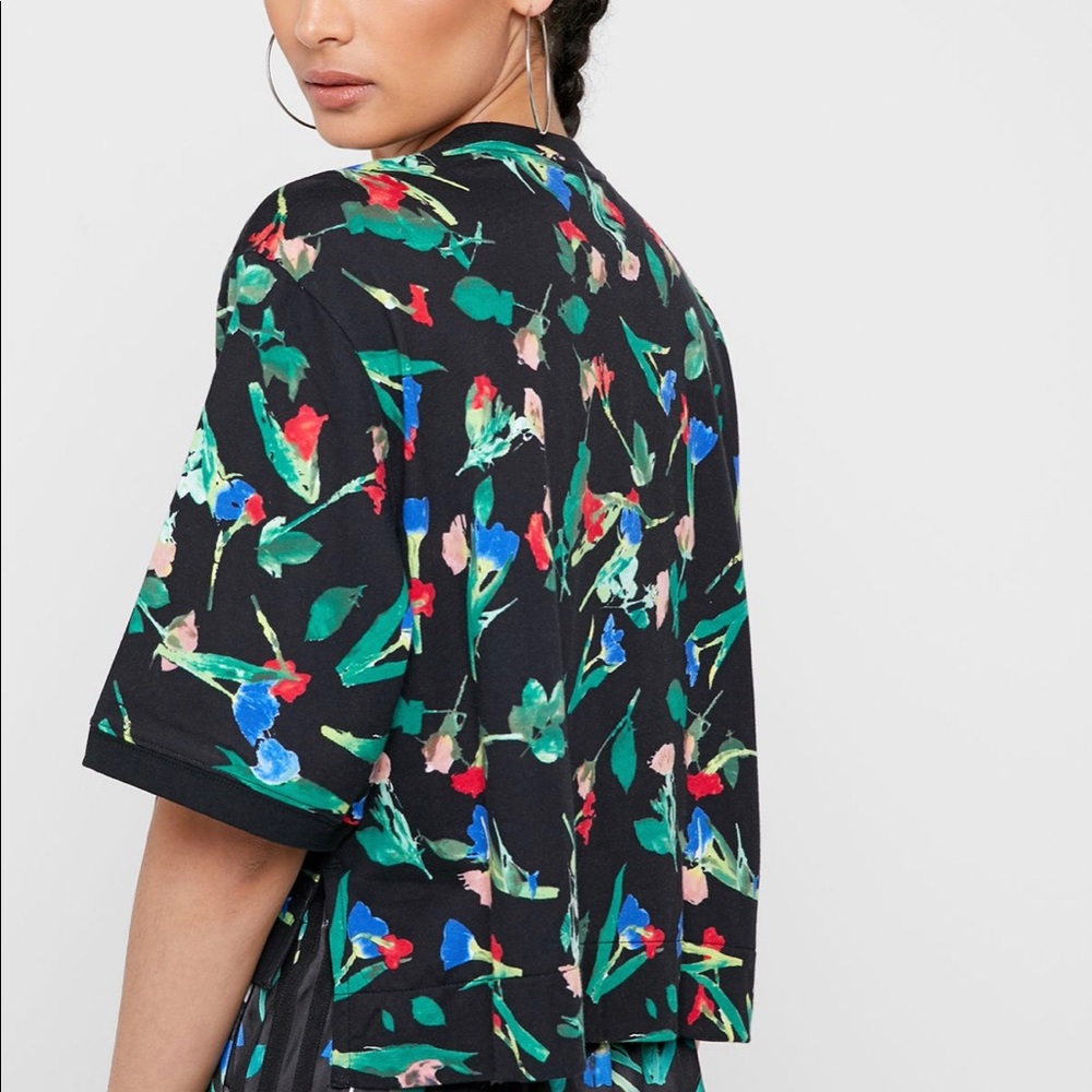Adidas Bundle Bellista floral croptop&joggers SALE - Picture 9 of 9